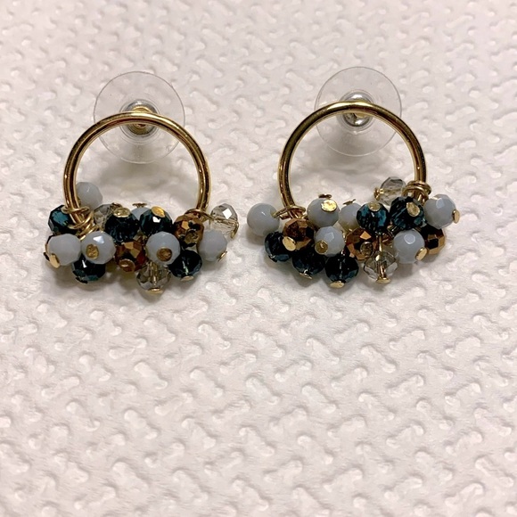 Talbots earrings NWOT - Picture 4 of 6